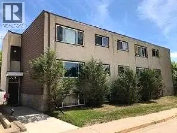 #, 9802 98 Avenue, Peace River