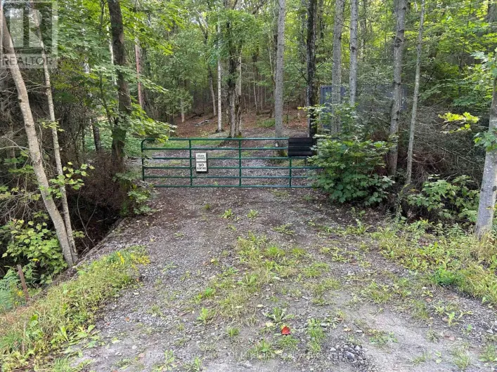 - BOUNDARY ROAD, Parry Sound Remote Area