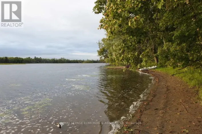 0 BUTTERNUT ISLAND, Whitewater Region
