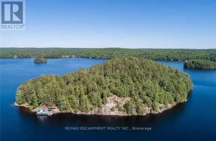 0 CROWN ISLAND ISLAND, Huntsville