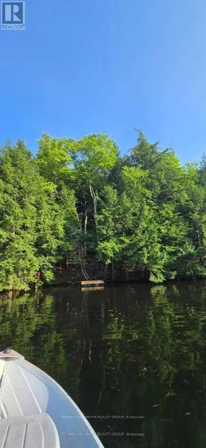 0 MADAWASKA RIVER, McNab/Braeside