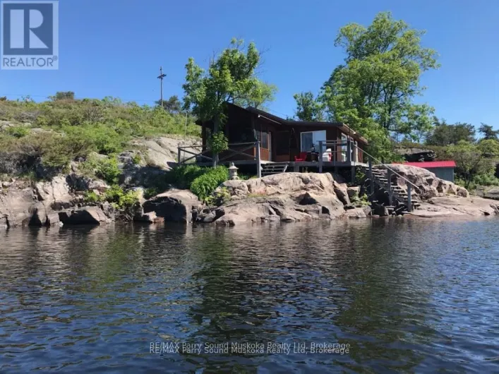 0 PICKEREL RIVER, Parry Sound Remote Area