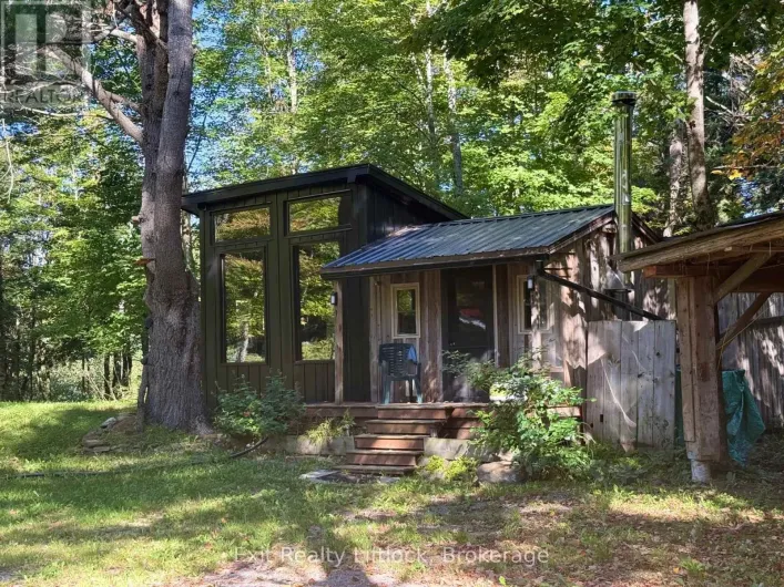 00 NEAR BANNOCKBURN RD. ROAD, Madoc