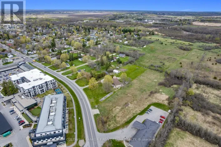 00 RIDEAU FERRY ROAD, Perth