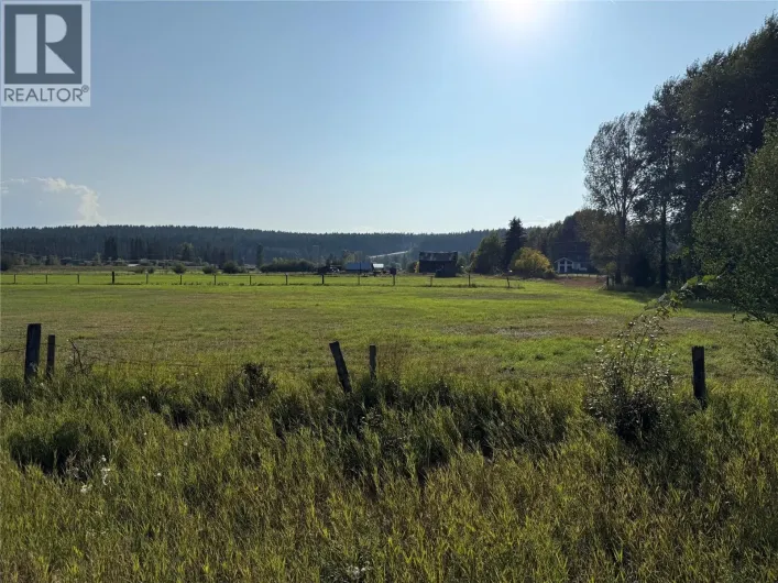 000 CAMPSALL Road, Fort Steele