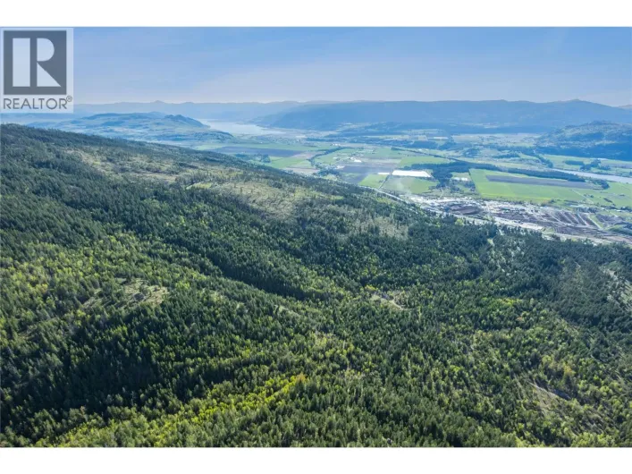 000 Near Highway 97A, Spallumcheen