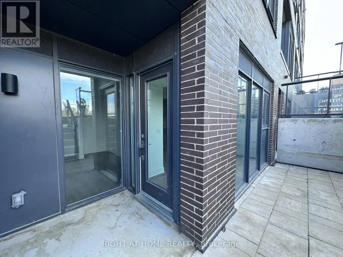 015 - 185 DEERFIELD ROAD, Newmarket