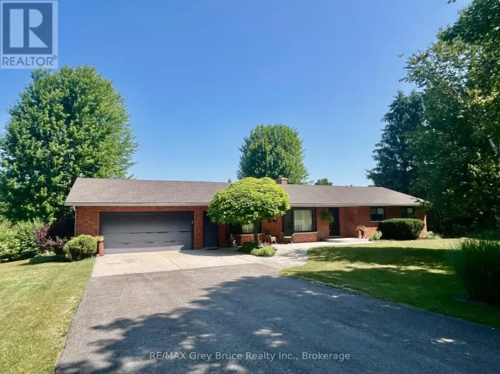 023037 HOLLAND-SYDENHAM TOWNLINE, Meaford