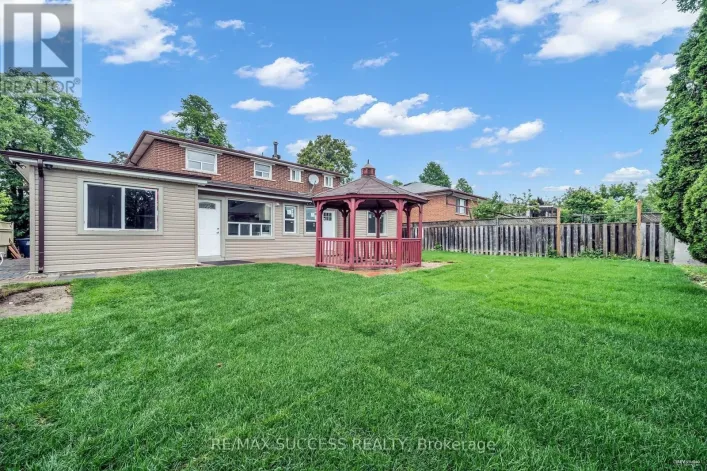 03 - 15 KILLAMARSH DRIVE, Toronto