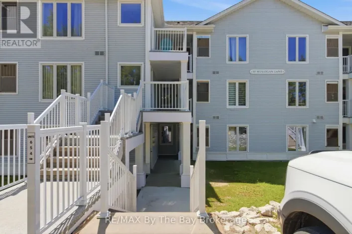 1 - 10 MULLIGAN LANE, Wasaga Beach