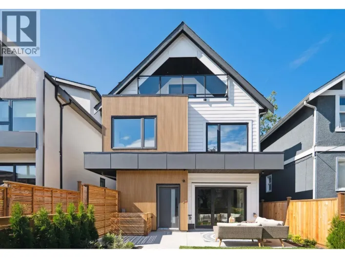 #1 1079 E 14TH AVENUE, Vancouver