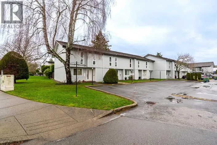 1 10900 SPRINGMONT DRIVE, Richmond