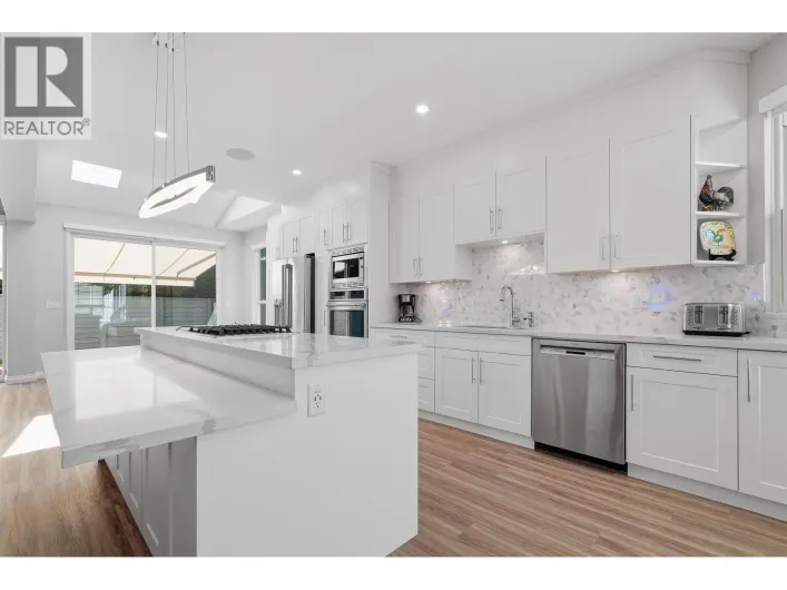 1 11100 RAILWAY AVENUE, Richmond