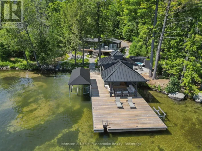 House for sale: 1 - 1125 BIG JOE ROAD, Muskoka Lakes