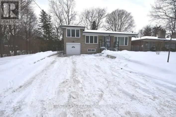 1 - 113 HOLCOLM ROAD, Toronto