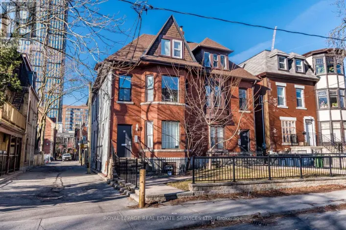1 - 118 PEMBROKE STREET, Toronto