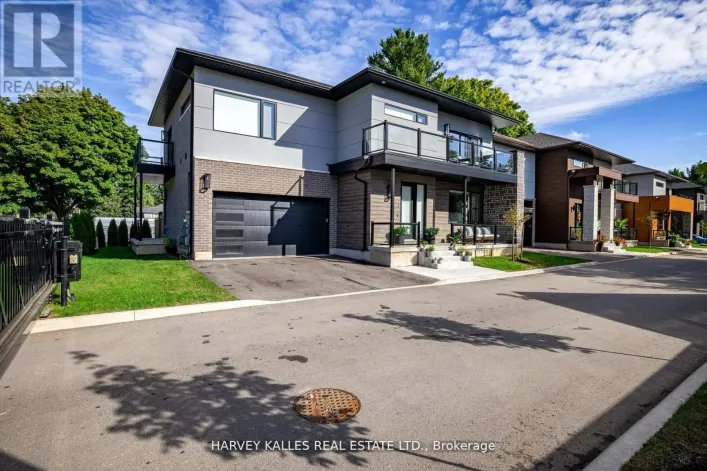 1 - 121 FIDDLERS GREEN ROAD, Hamilton