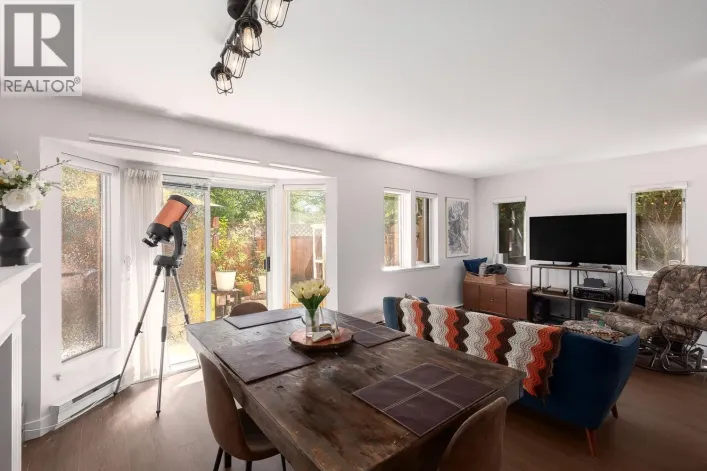 1 1215 BRUNETTE AVENUE, Coquitlam
