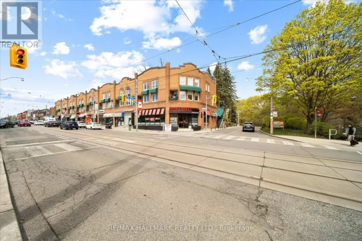 1 - 122 GLEN MANOR DRIVE, Toronto