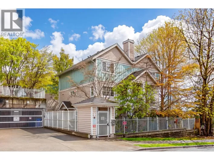 1 123 SEVENTH STREET, New Westminster