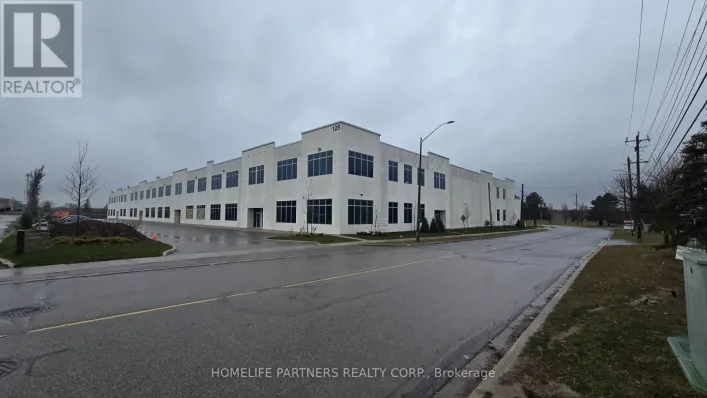 1 - 125 ENGELHARD DRIVE, Aurora