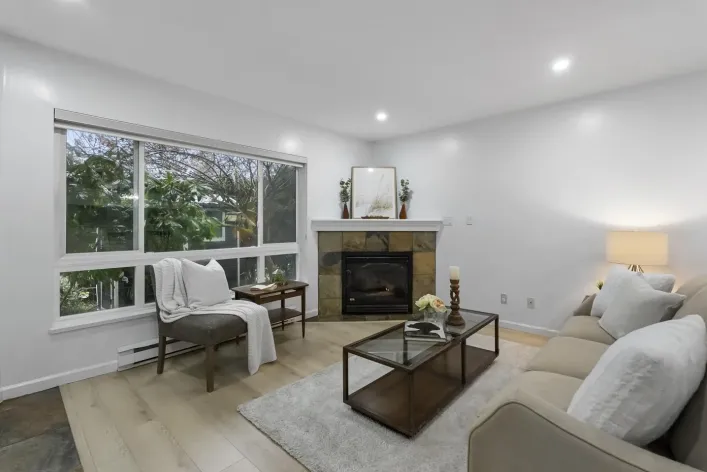 1 13660 84 AVENUE, Surrey