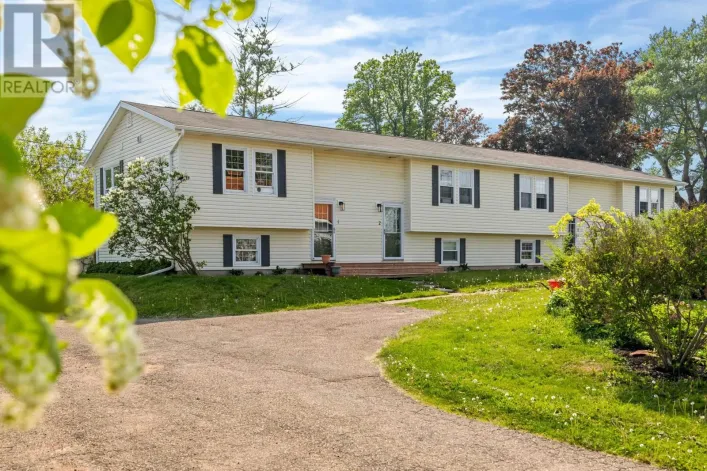 1 14 Marshall Street, North Rustico