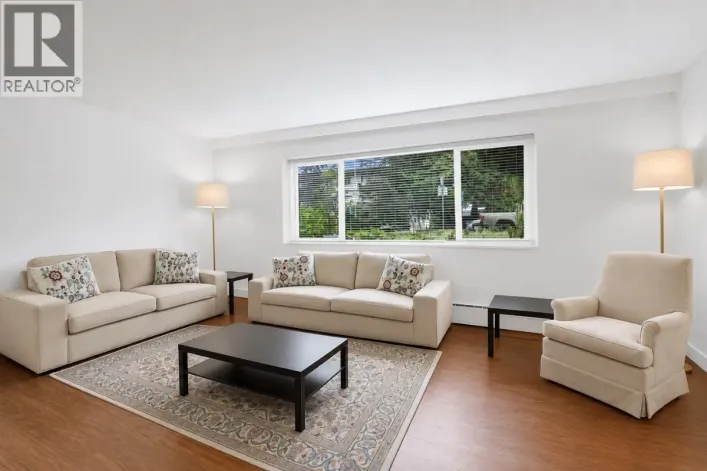 1 1420 CHESTERFIELD AVENUE, North Vancouver