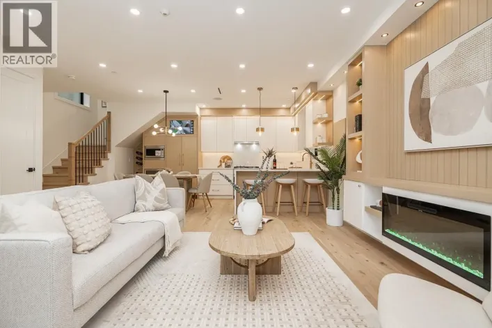 1 150 E 51ST AVENUE, Vancouver