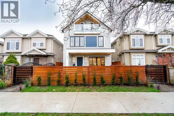 1 150 E 51ST AVENUE, Vancouver