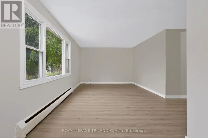 1 - 1566 ALLEN PLACE, London East