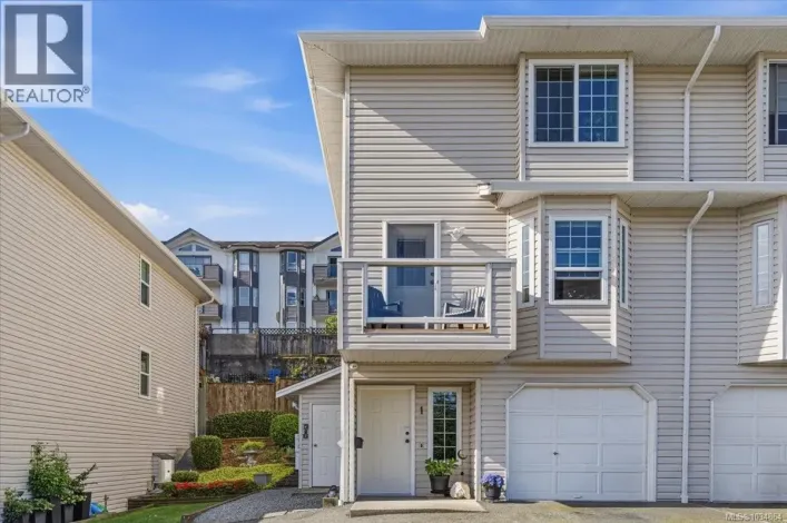 1 1659 Dufferin Cres, Nanaimo