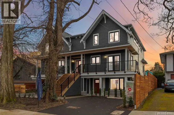 1 1789 Emerson St, Victoria
