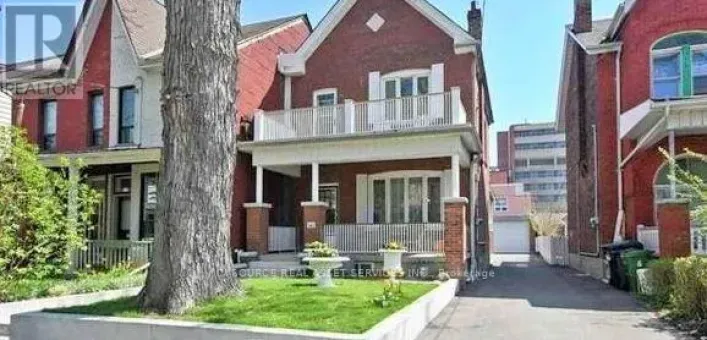 1 - 179 MARKHAM DRIVE, Toronto