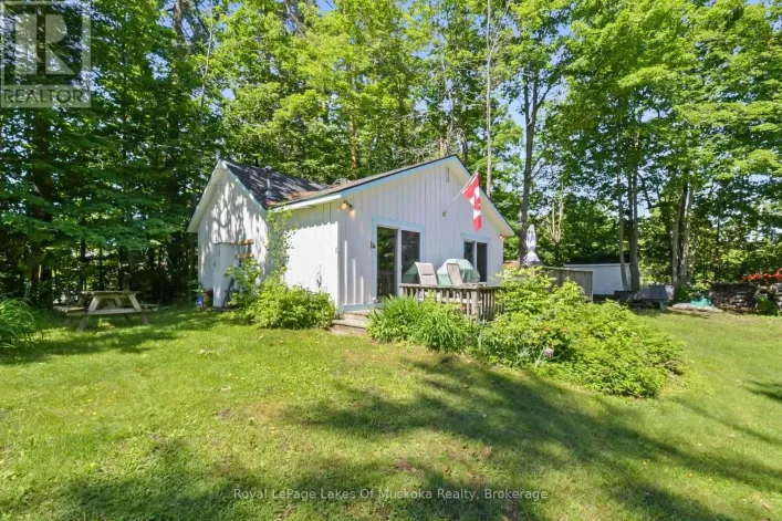 1 - 180 TWO ROAD, Gravenhurst)