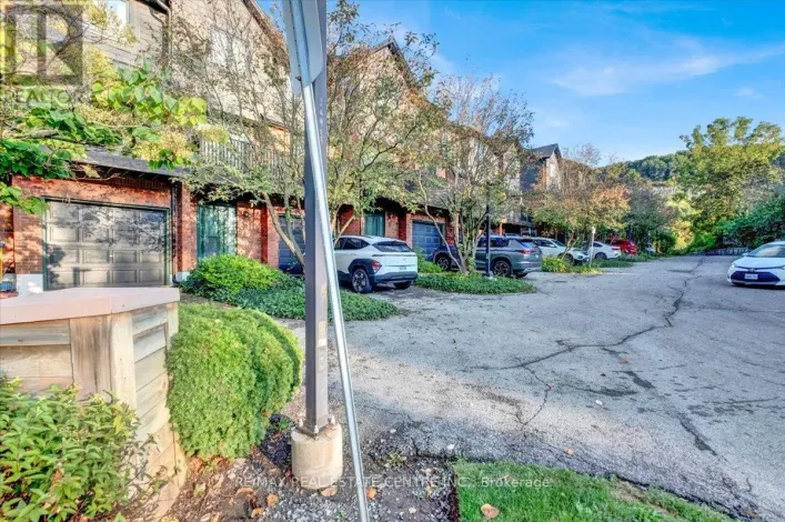 1 - 1983 MAIN STREET W, Hamilton