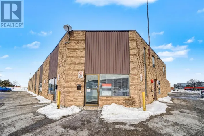 1 - 2 STEINWAY BOULEVARD, Toronto