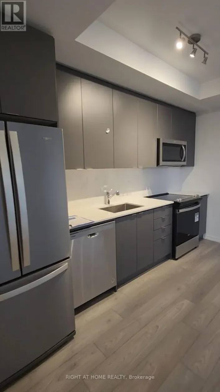 1 - 20 LYTHAM GREEN CIRC CIRCLE, Newmarket