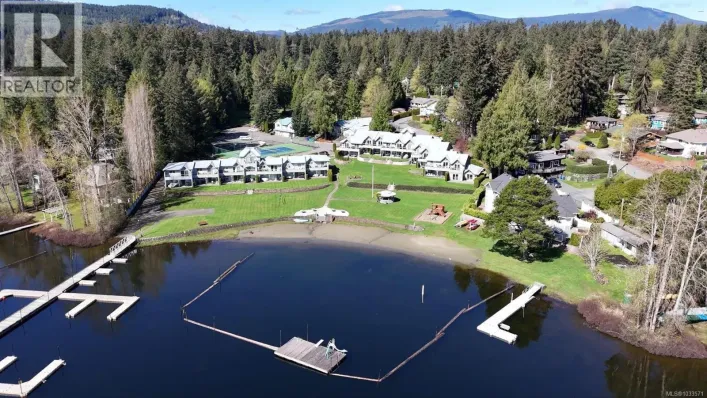 1 2046 WIDOWS Walk, Shawnigan Lake