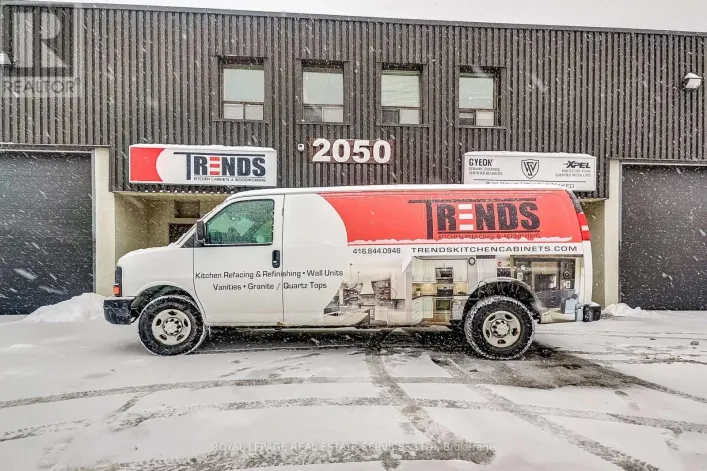 1 - 2050 SPEERS ROAD, Oakville