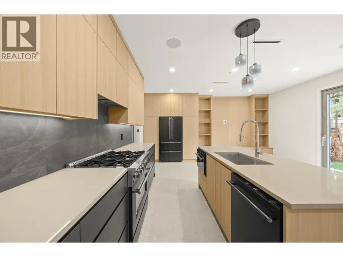 1 2091 E 20TH AVENUE, Vancouver