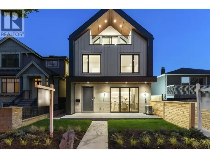 1 2386 E 45TH AVENUE, Vancouver