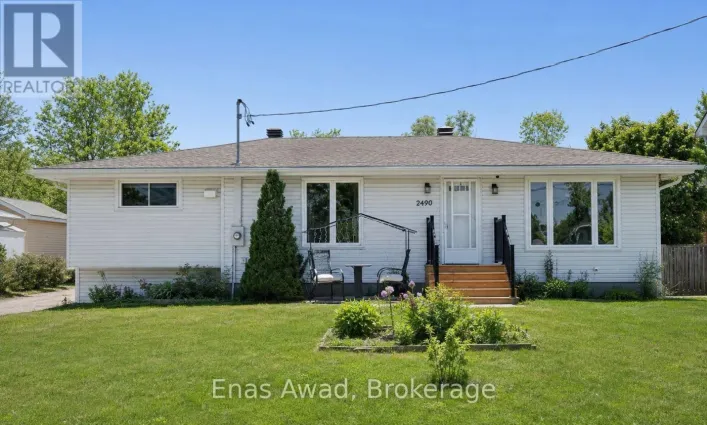 1 - 2490 MER BLEUE ROAD, Ottawa