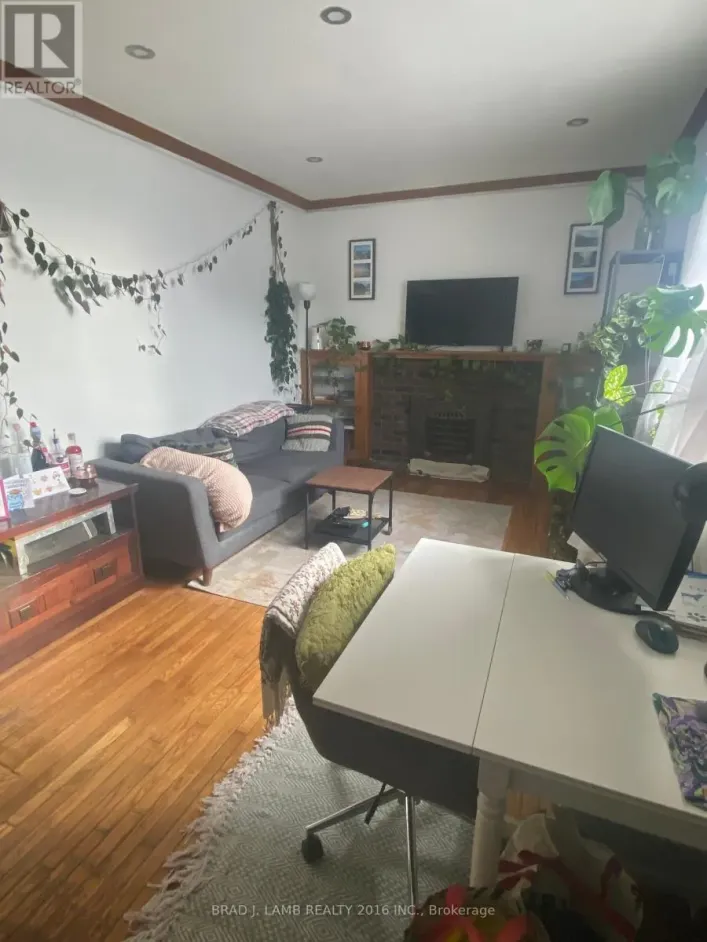 1 - 28 SPRINGHURST AVENUE, Toronto