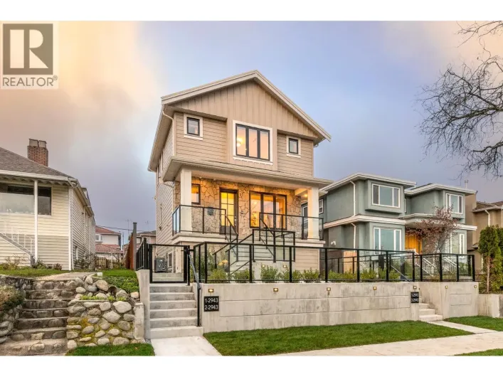 1 2943 E 44TH AVENUE, Vancouver