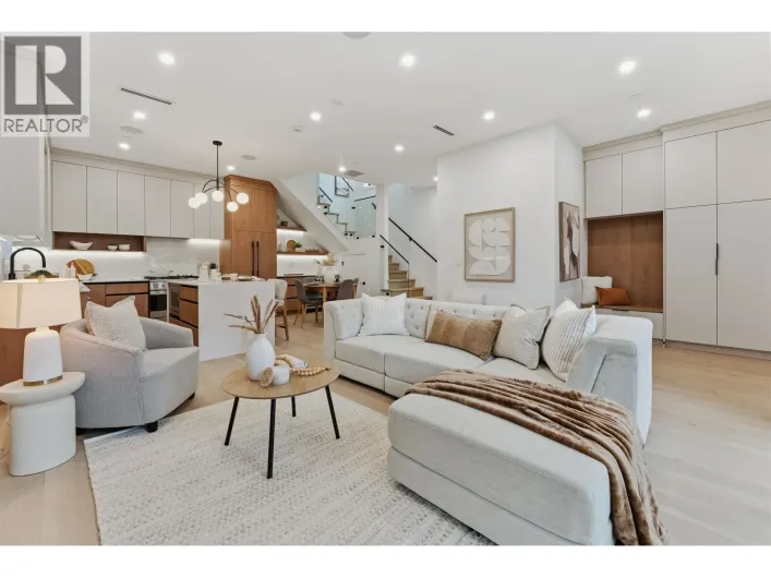 1 3218 W 38TH AVENUE, Vancouver