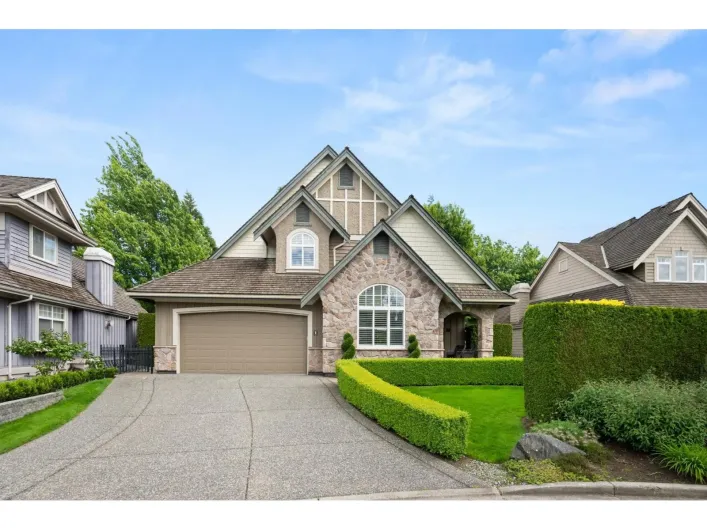 1 3300 157A STREET, Surrey