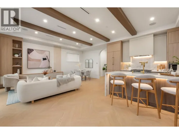 1 3391 VICTORIA DRIVE, Vancouver