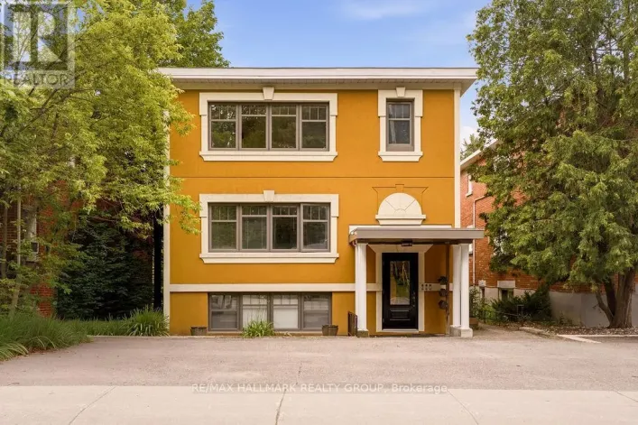 1 - 34 LAVERGNE STREET, Ottawa