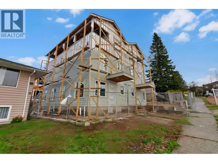 1 3581 HAIDA STREET, Vancouver